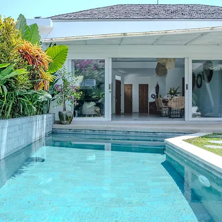Villa Mylandro - Beautiful 3Br Private Villa With Pool In The Heart Of Canggu